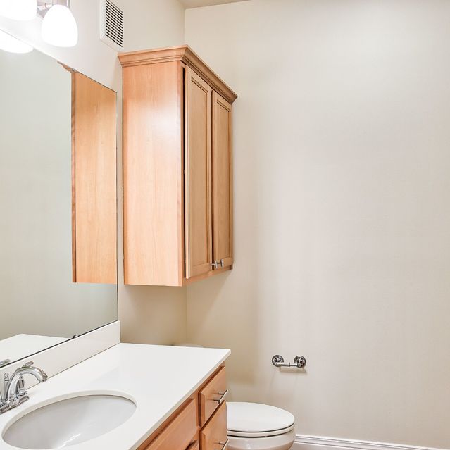 Maxwell - Ceramic Tile in Bathrooms