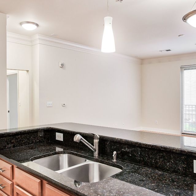 Maxwell - Granite Kitchen Countertops